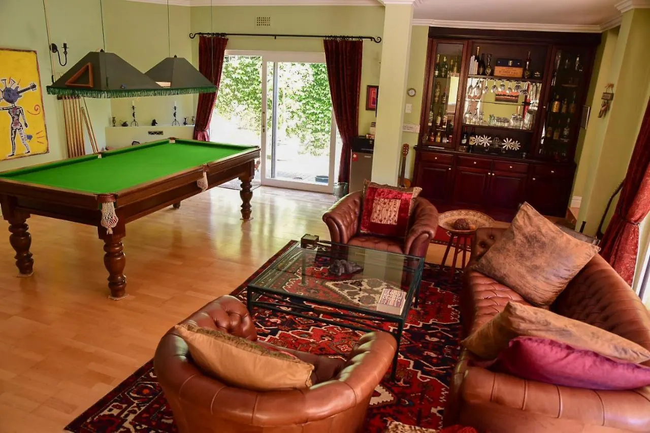 On Pinewood Guest House Κέιπ Τάουν Νότια Αφρική